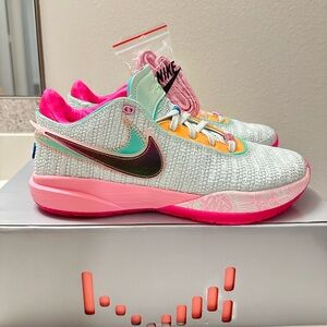 Nike LeBron 20 ‘Time Machine’